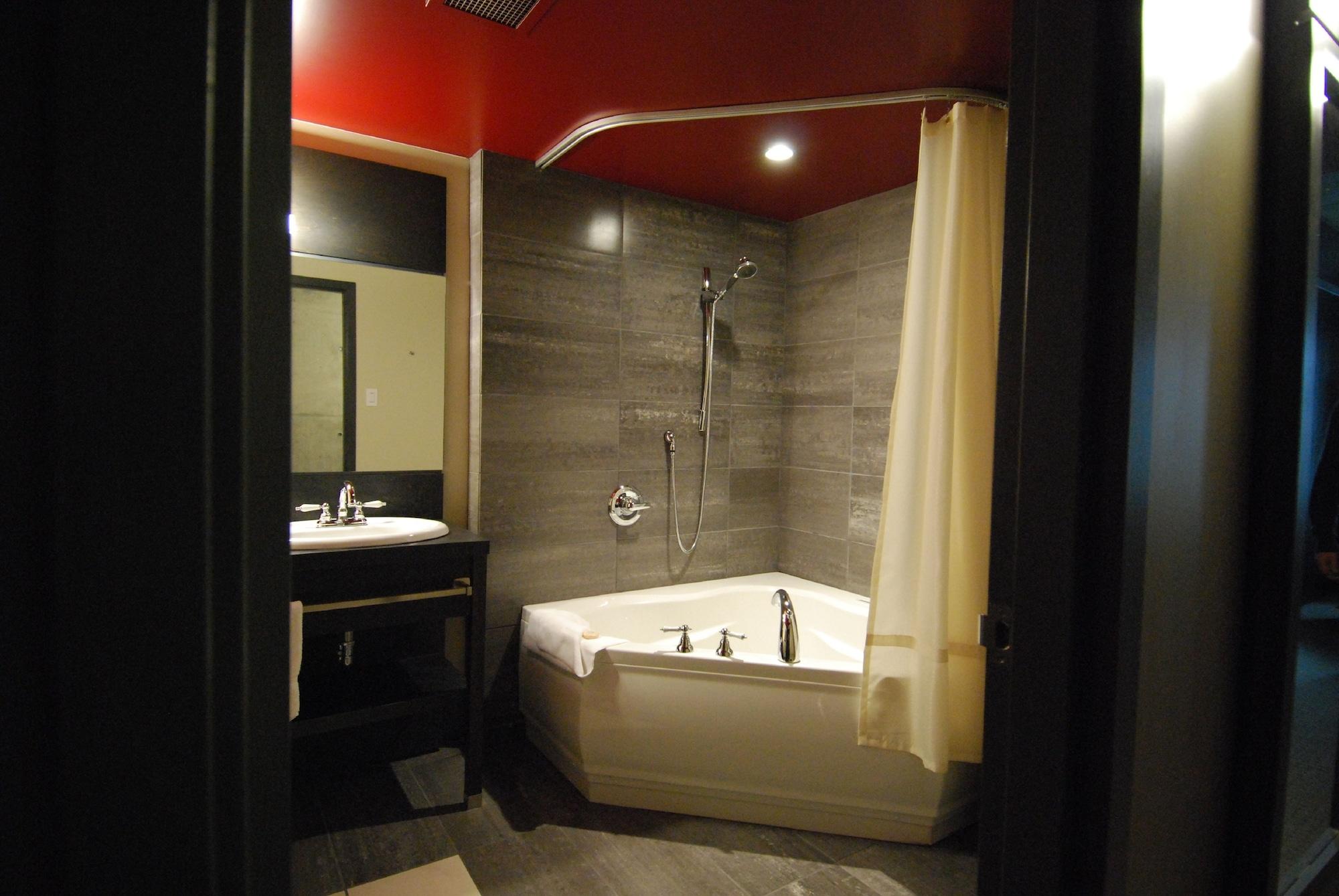 Hotel Grand Times 4*
