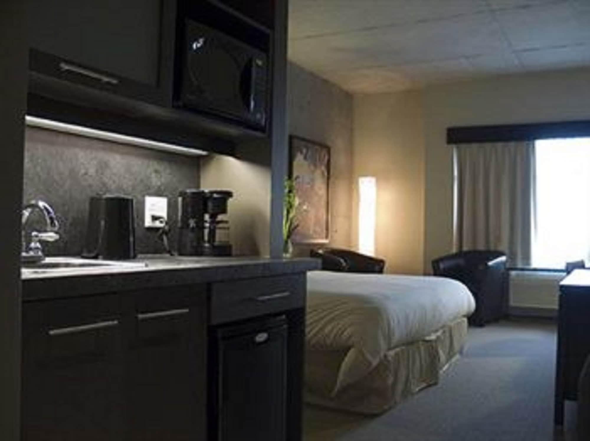 Grand Times Hotel Quebec City
